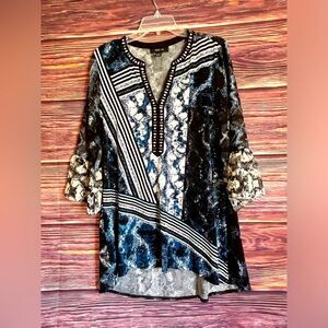 Style & Co. Jeweled Tunic Medium Blouse.